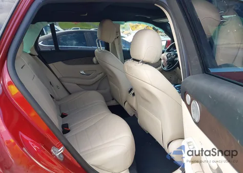 2018 Mercedes-Benz Glc 300 4Matic из США, поврежденный, VIN WDC0G4KB3JV102702